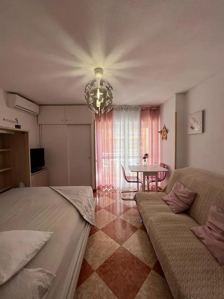 Estudio Muy Centrico Lejlighed Benalmádena